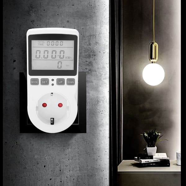 Plug-in LCD energimåler, spænding, strøm, energiforbrug KLB