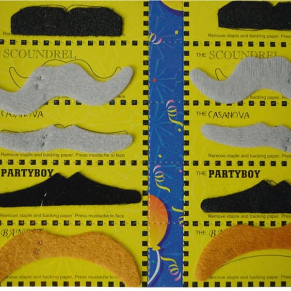 Självhäftande mustaschset, mustascher i olika former, Hallowe