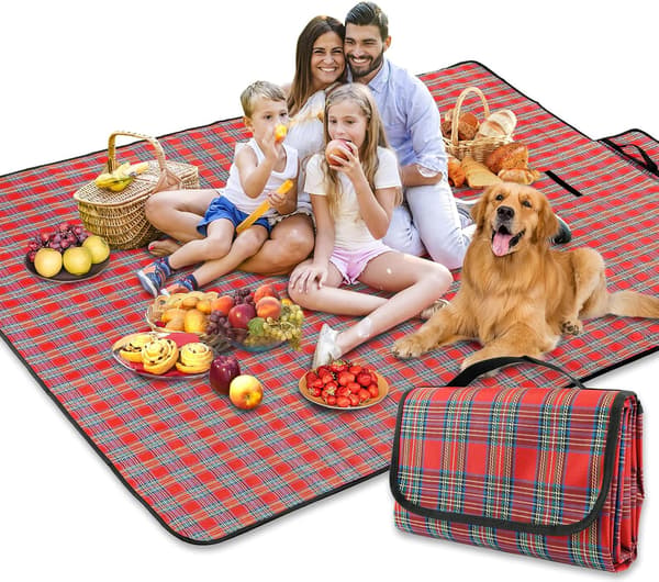 Vanntett piknikteppe, hage utendørs campingteppe, strandpiknikmatte med bærehåndtak, vaskbart multifunksjonelt 150 x 200 cm (rødt) Red