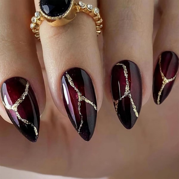 Röd Svart Press On Nails Mandelformade Konstgjorda Naglar Med Gyllene Böjd Linjedesign Med Limstift På Naglar För Bröllop Födelsedag