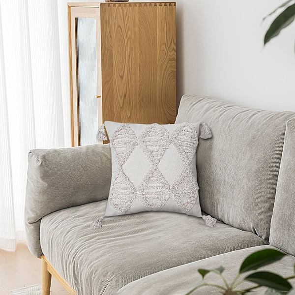 45 x 45 cm dekorativt putetrekk med duskfrynser