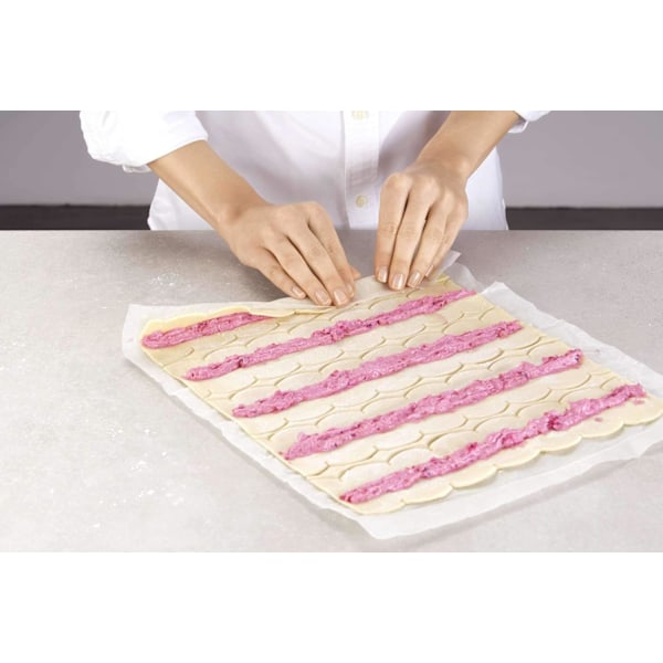 Kjevle for å lage brødpinner, aperitiffpinner og hjemmelagde forretter Pink