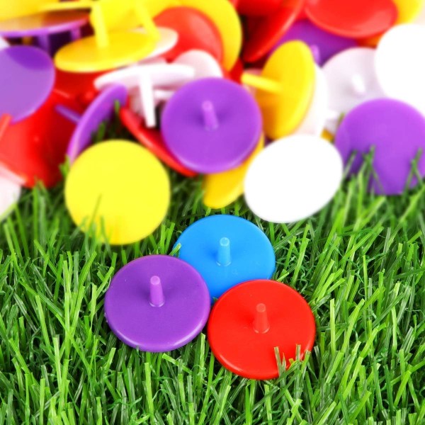 50-pack golfpositionsmarkörer, 24 mm platta runda golfbollsmarkörer i plast för golfmarkörstillbehör (slumpmässig färg)