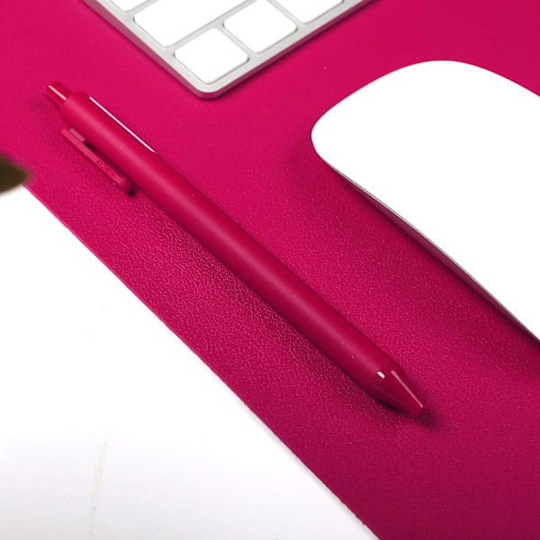 Läder skrivbordsunderlägg, kontorsunderlägg, halkfri PU-läder skrivbordsunderlägg, laptop skrivbordsunderlägg, vattentätt skrivbordsunderlägg Rose Red 23.6" x 13.7"