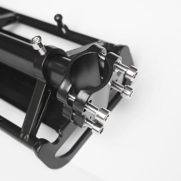 Retractable bicycle rear shelf made of aluminum alloy