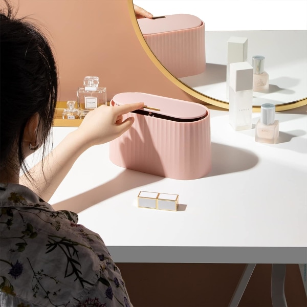 Liten papperskorg för skrivbord med lock, 2L Mini skrivbordspapperskorg med trycklock, Bärbar skrivbordspapperskorg Tepåse papperskorg för vardagsrum (ROSA)