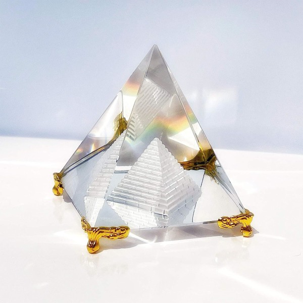 Kristallpyramidprisma, Feng Shui Crafts Meditationskristall med guldstativ,