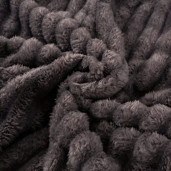 Harjattu fleece-peitto, täydellinen sohva- ja vuodepeitto 120*200CM, superpehmeä ja miellyttävä tuntu, täydellinen lämmikkeeksi kaikille perheenjäsenille (tummanharmaa)