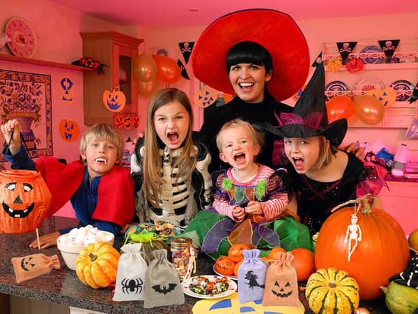 Jutesäckar med dubbla dragsnöre i jute, godispåsar för Halloween