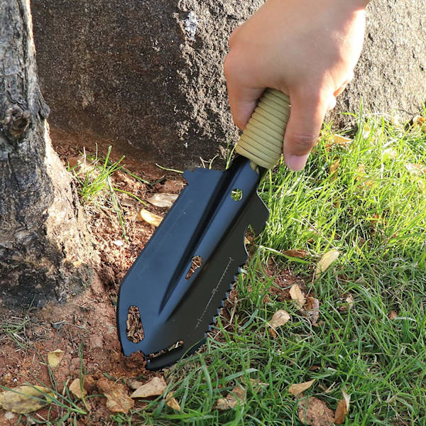 Mini Metal Garden Shovel,Stainless Steel Garden Tool for Shovel,Multi Tool for Camping Gadgets,Suitable for Camping Travel(Black)