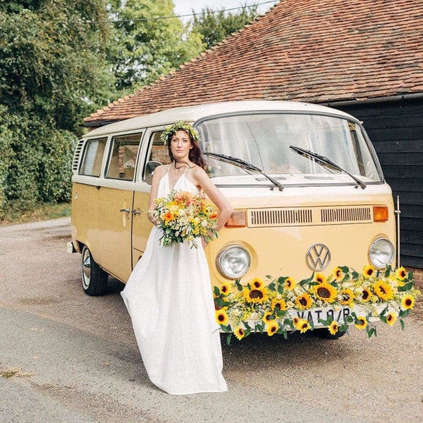 3 stk kunstig solsikkegirlander Silke solsikke vinstokk Kunstige blomster med grønne blader til bryllup borddekorasjon Dark Yellow 3pcs