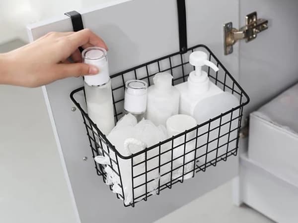 Metallkorg, dörrhängd, kökshylla black