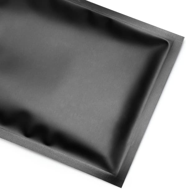 100 stk 8x12+3cm forseglet poser for matlagring, svart .