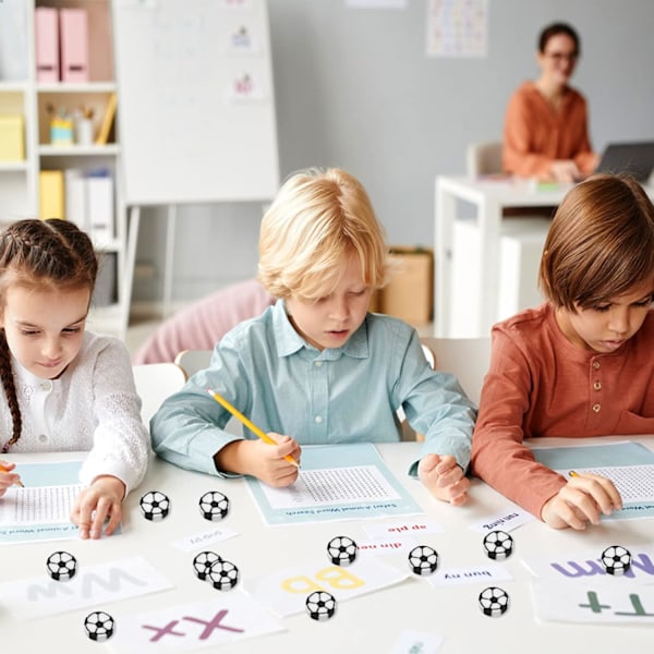 Mini Pennsuddgummin, 24 stycken Söta Sport Suddgummin Mini Fotbollssuddgummi för Barn, Nyhet Mini Suddgummin för Festpresenter, Uppgiftsbelöningar Presenter