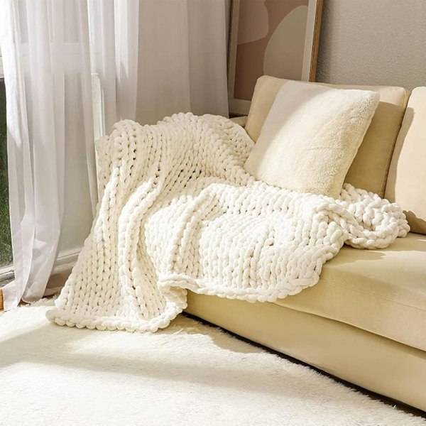 500g (250gx2) Chunky Garnboll ca 54m Chenille Chunky Pälsgarn Mjuk Ull Chunky Garn Mjuk Stickgarn för Virkade Filtar Halsdukar Hattar cream white