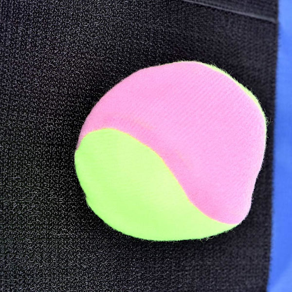 Sticky Ball -peli 2 kohdepaitaa 10 puuvillapallolla Vanhempi-lapsi heittopeli Heitto pallo tarrapaita setti