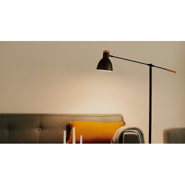 Set med 6 små LED-lampor i form av en låga, Edison-skruvbas E14, 6 W (motsvarande 40 W), varmvit, ej dimbar