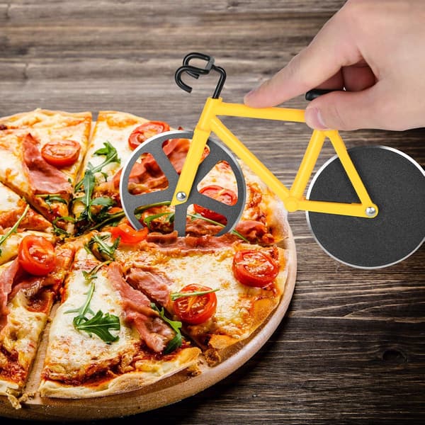 Tarttumaton Pizzakutteri, Pyöräpizzakutteri, Pizzakutteri Jalustalla, Kaksoisruostumaton Teräs, Keltainen