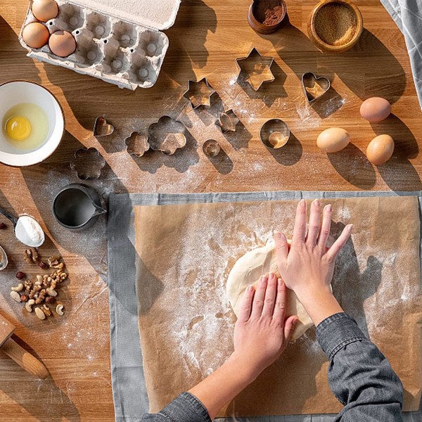 Metall kakeformsett, stjerne/runde/hjerte kakeform mini blomsterformer kutter for baking, 12 stk