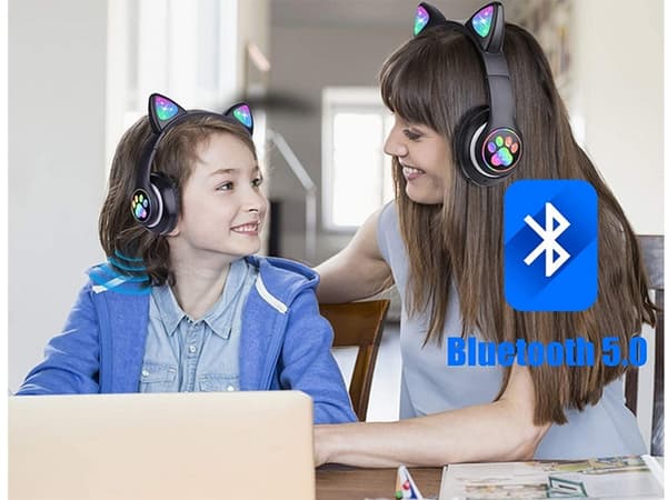 Trådløse hodetelefoner Bluetooth radio FM MP3 katteører LED-bakgrunnsbelysning