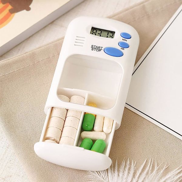 Pillerflaska Timer Cap, Bärbar Elektronisk Digital Pillerlåda Timer med Alarm Smart Pillerfodral Påminnelse med 2 Fack