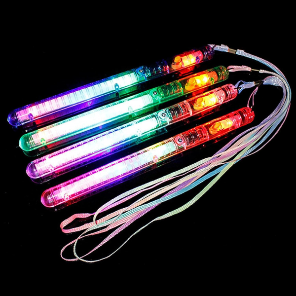 4 stk. LED-lyssverd med blinkende lys - flerfarget LED-glowsticks med snorer for Halloween-fester, konserter (tilfeldig farge)