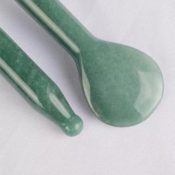 Jade Gua Sha Massageverktyg Ansiktsverktyg Naturlig Grön Gua Sha Anti Aging Ansiktshud SPA för att föryngra huden Anti-rynkor Anti Aging