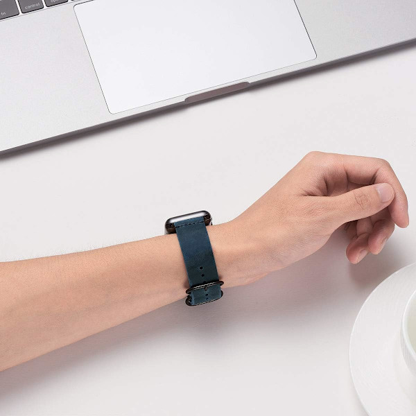 Vintage nahkaiset rannekkeet, jotka ovat yhteensopivia Apple Watch -rannekkeen kanssa, aito nahkainen retrohihna, joka sopii miehille ja naisille iWatch SE -sarjaan 7/6/5/4/3/2/1 Army Blue/Black 38mm 40mm 41mm
