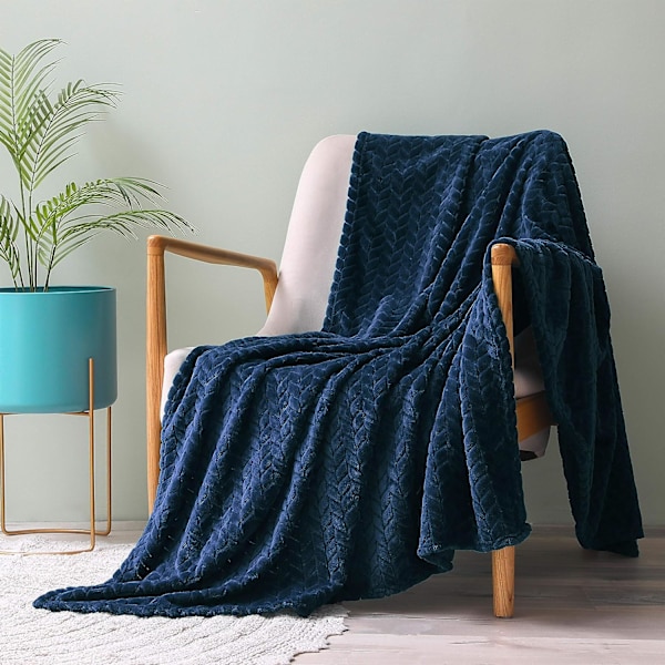 Flanellfleecefilt, 127x178 CM soffkast, mjukt jacquardvävt bladmönster kast för soffa, marinblå filt