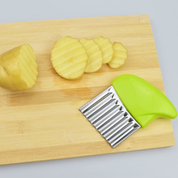 Potatisflisare Rostfritt stål Vågigt blad Flisskärare Crinkle Slicer Grönsakshackare Grön