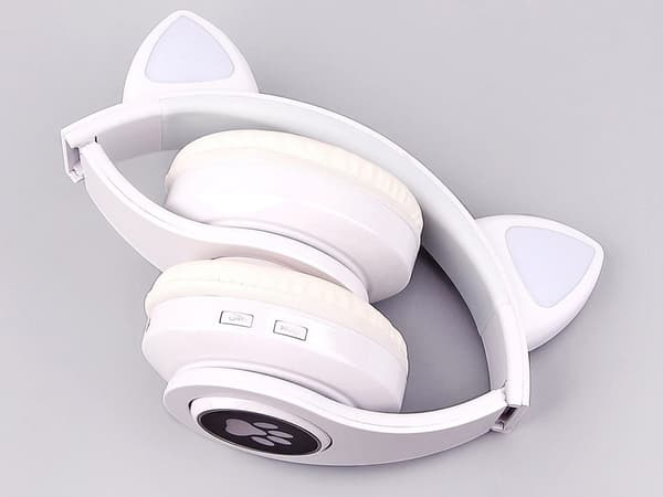 Trådløse hodetelefoner Bluetooth radio FM MP3 katteører LED-bakgrunnsbelysning