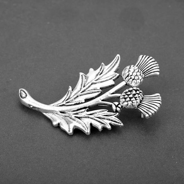 Vintage brosch, kreativ skotsk nationalblomma tistelblad brosch pin, skotsk tistel brosch pin för män och kvinnor