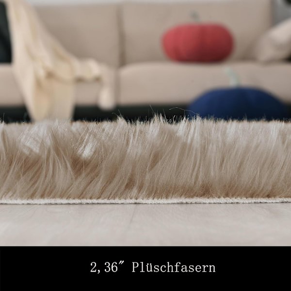 1 st konstgjord pälsmatta ljusbrun beige fluffig liten sovrum; materialkomposition: 100% akryl