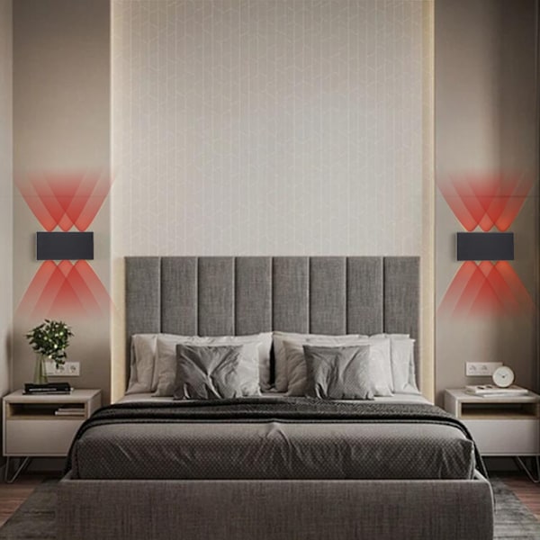 LED Vägglampa Sladdlös RGB Dimbar Batteridriven Uppladdningsbar Magnetisk Upp och Ner Väggmonterad Lampa för Trapphus Korridor Sovrum Svart