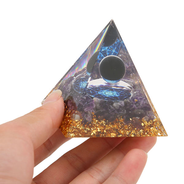 Kristallpyramid Exquisit Vacker Pyramid Power Stone Prydnad för Skrivbord Vardagsrum Sovrum Kontor Dekoration
