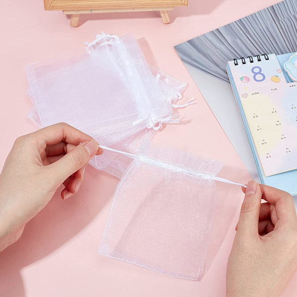 100 st vita organza påsar 9x12cm genomskinliga organza påsar med dragsko för små föremål presenter smycken förpackning och organisering