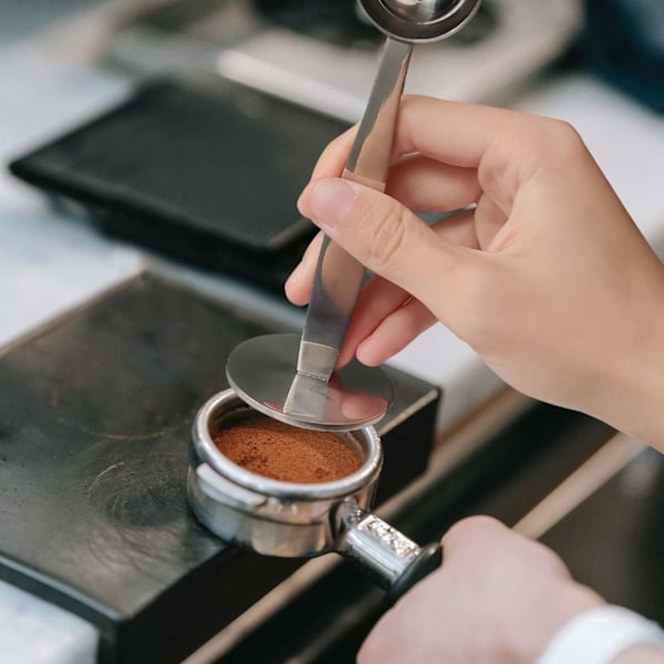 Kaffetamper Sked Rörsked Kaffe Art Penna Dubbelhuvud Kaffe Tamper Skopa Kit med Rengöringsborste