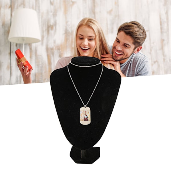 Halsband med jungfru Maria i elektropläterat titanstål, utsökt textur, religiöst halsband för gåvor till mamma och kvinnor