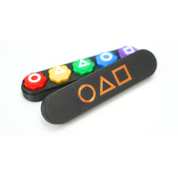 Squid Game 2 Gonggi & Case Korean Svart M