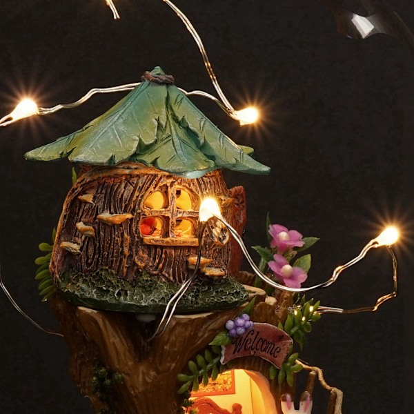 Söt DIY Skog Dockhus Miniatyr med Roterande Musikbox Dammskydd LED-ljus