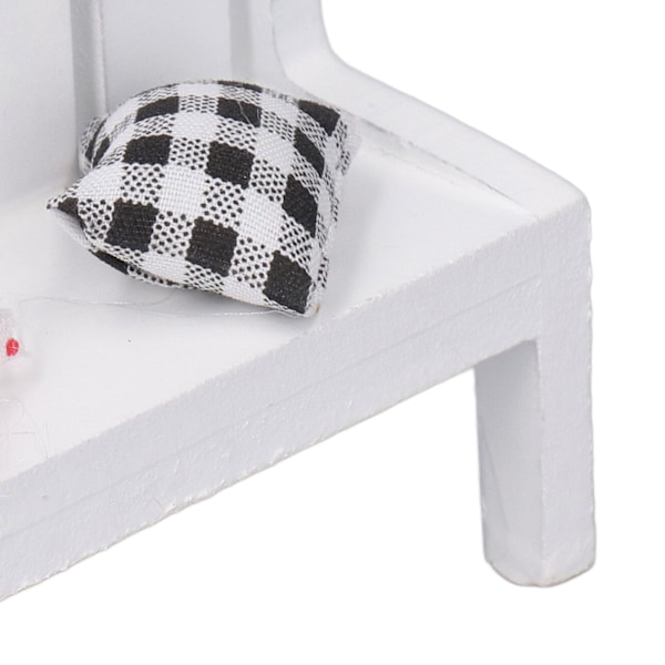 Miniatyrdocka trädgårdsbänk dockhus trä soffa bänk leksak med kuddar för DIY