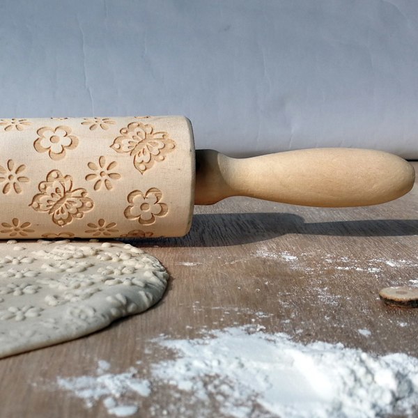 Miljövänlig präglad degkavel, perfekt för bakning, non-stick barn trä 3D blommönster träkavel för hemmaköksanvändning (1 st)
