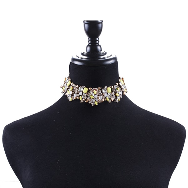 Kort halsband för kvinnor, modeaccessoarer, fullt av diamanter