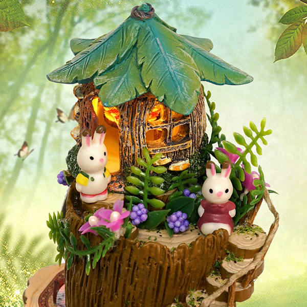 Söt DIY Skog Dockhus Miniatyr med Roterande Musikbox Dammskydd LED-ljus