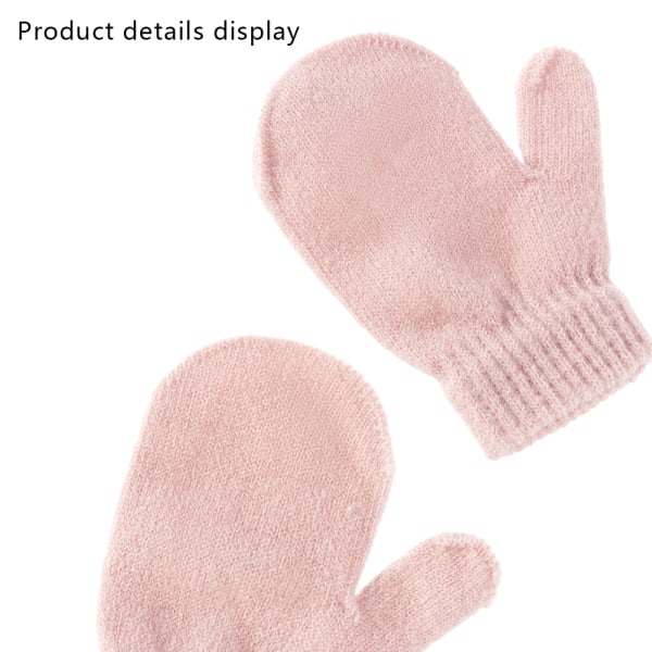 Monokrom varm barnmössa, halsduk och handskar i tre set
