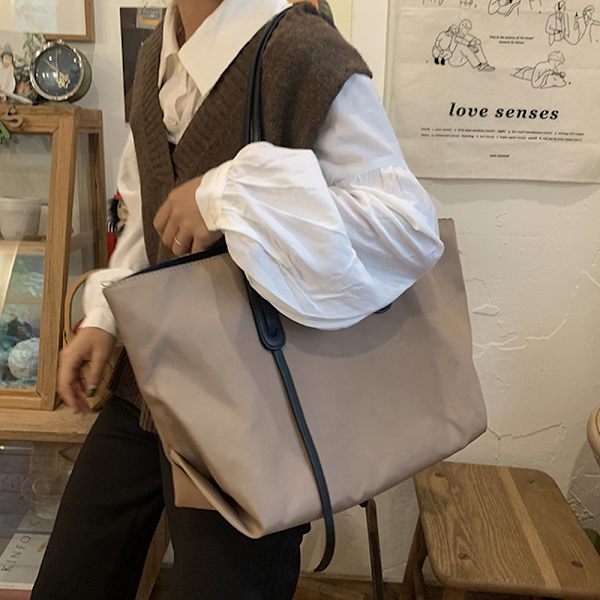 Kvinnors handväska mode stor kapacitet rymlig väska Dam cross-body handväska mode handväska översta handväska khaki