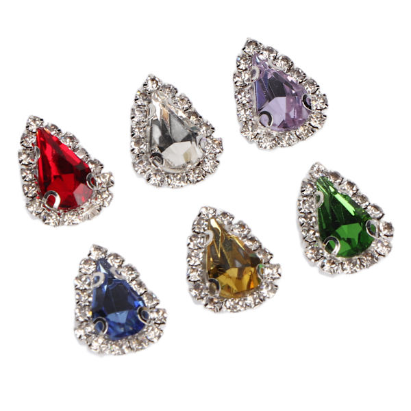 30 st sy på strass 6 färger DIY handgjorda glas strass klo strass med 4 hål för kläder hantverk