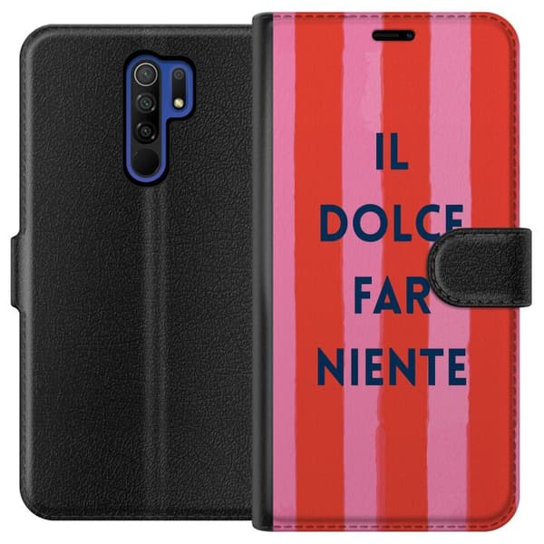 Kompatibelt Plånboksfodral till Xiaomi Redmi 9 Texten Il Dolce Far Niente i mörkblått mot handmålade rosa och röda ränder rosa