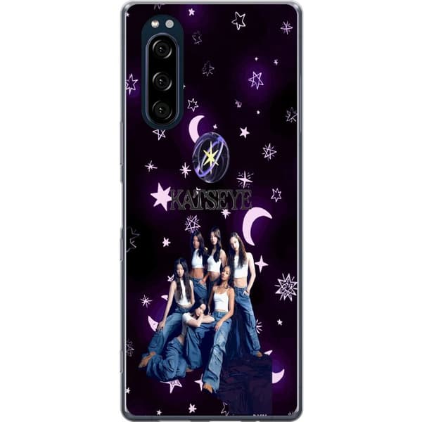 Kompatibelt Mobilskal till Sony Xperia 5 KATSEYE stjärncollage lila