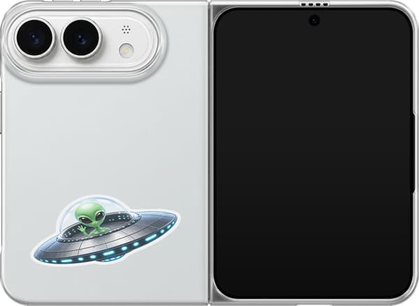 Kompatibelt Mobilskal till Apple iPhone Duo Silverskepp - Grått motiv med alien i silverfärgat rymdskepp. grå